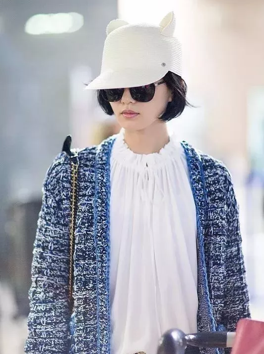 今年秋冬最chic！原來短發(fā)和帽子這么配??！