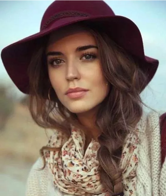 今年秋冬最chic！原來短發(fā)和帽子這么配??！