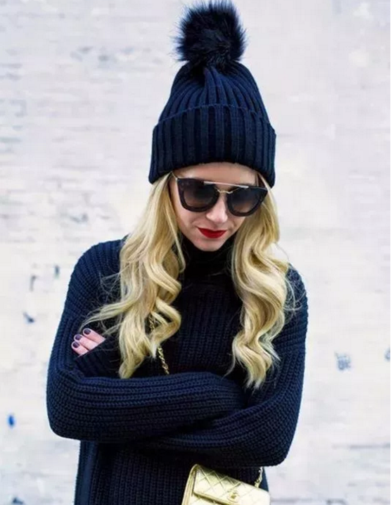 今年秋冬最chic！原來短發(fā)和帽子這么配??！