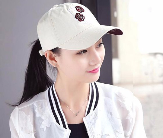 美麗的帽子，帶給你不一樣的春天